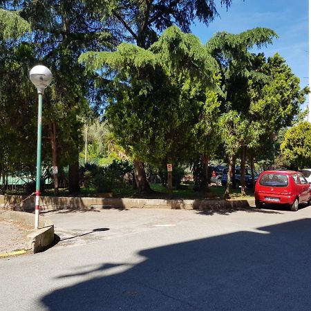 Apartamento Quiete Ad Un Passo Dal Mare Albisola Superiore Exterior foto